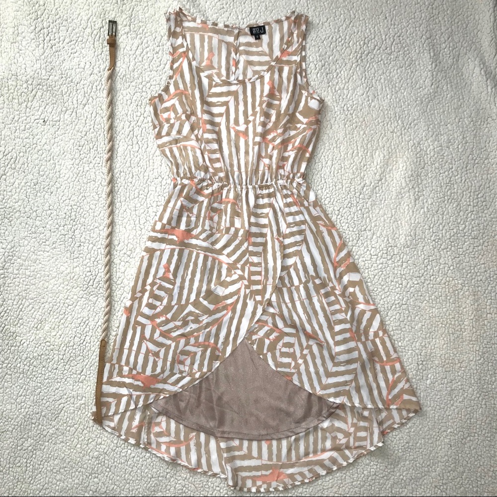 Summer fun dress! With belt!